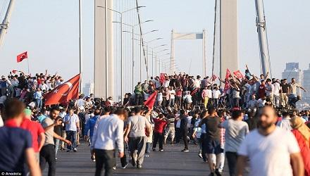 15 Temmuz DARBE Girişimini LANETLİYORUZ!